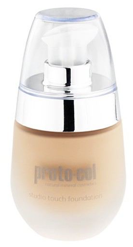 Base Studio Touch Almond Pale 30 ml