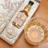 Set regalo di cera di baffi e bottiglia di whisky